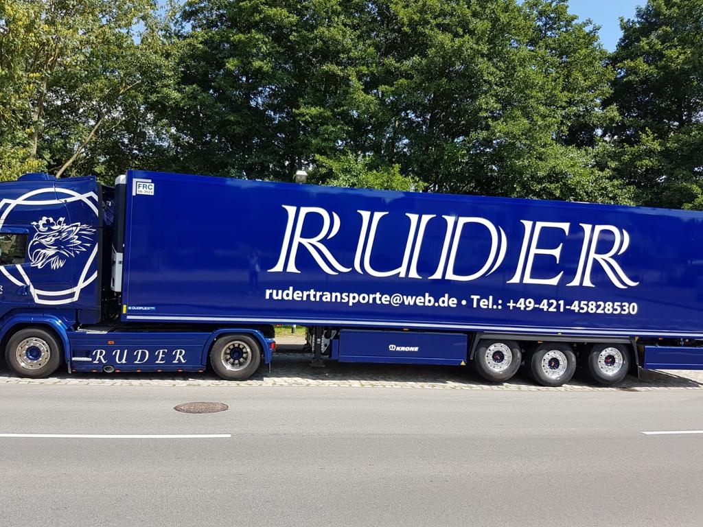 RUDER Krone Kühlauflieger Seitenansicht