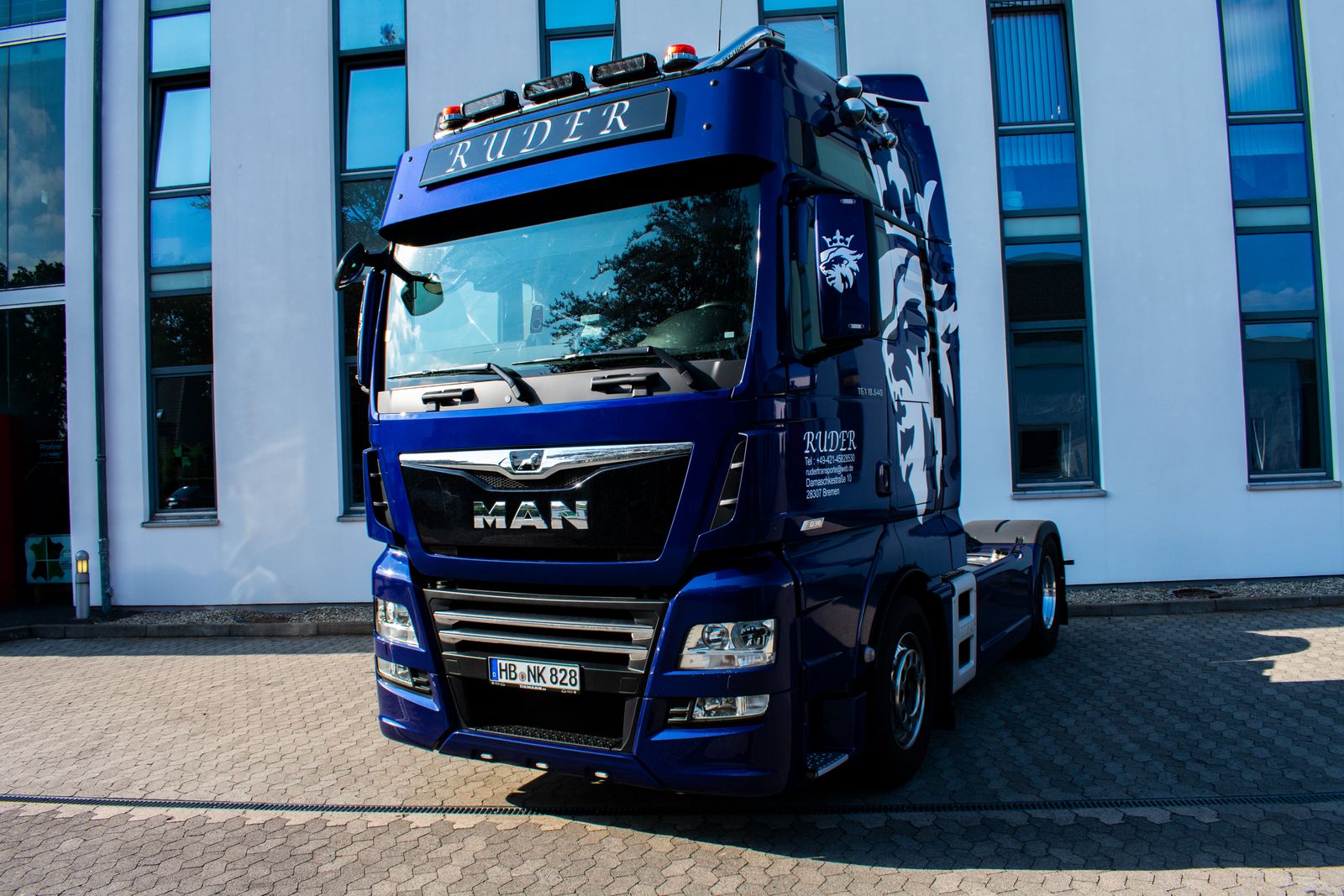 MAN TGX 18.640 Zugmaschine von Ruder-Transporte